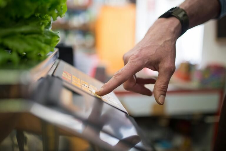 Enhancing Customer Experience Automation to Drive Retail Service Innovation
